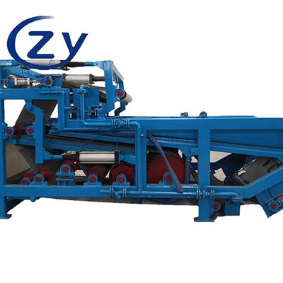 Filtre de déshydratation de nouvelle génération : extrusion par cisaillement et décharge par rouleau presseur pour des performances continues